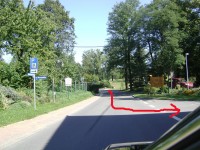 ...abbiegen in die Straße &quot;Zur Wiesenmühle&quot;