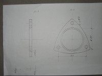 unten links bezeichnet den Rohrdurchmesser zum Kat