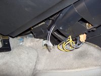 2-Stecker im NF Fahrerfußraum.JPG