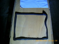 ( Bild 2 - Original Fuss-Dichtung Gebläsekasten zur Karosserie )