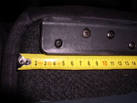 Mittlerer Halter an großer Rückenlehne