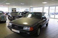 Audi 100 2.jpg