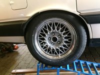 hinten rechts Audi 100 Avant Quattro Sport - BBS V8 Felge
