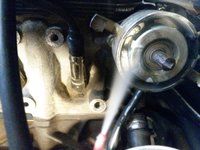 ( Bild 2 ) Behandlung mit Kältespray