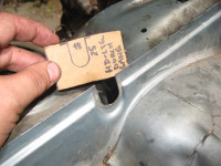 Schablone für Ausschnitt Klimaleitung in Spritzwand.