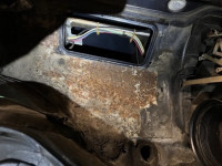 Audi 200 Klima RostUnterVerdampferKasten.jpg