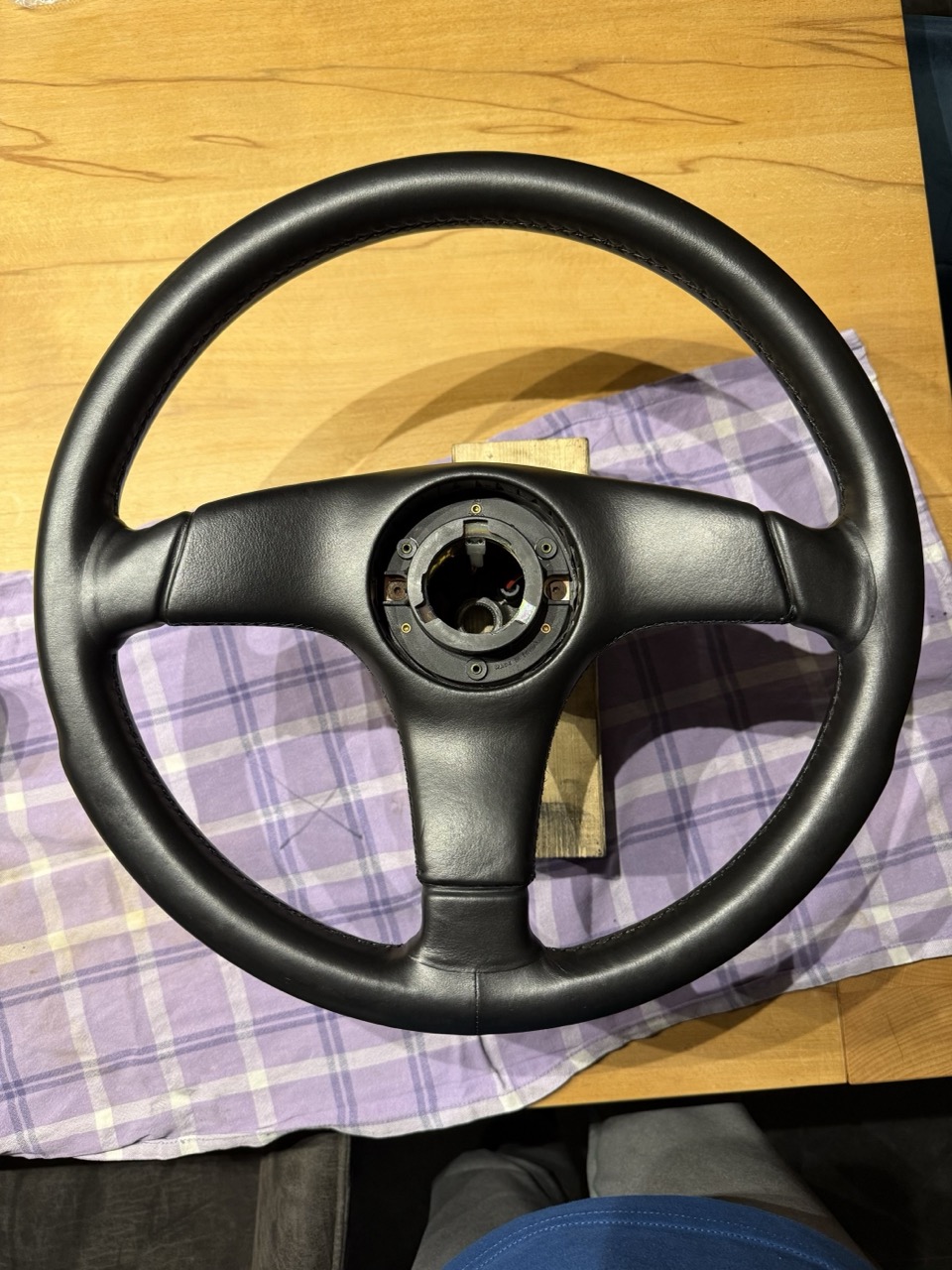 Audi 200 - Nardi Sportlenkrad restored 1.jpg