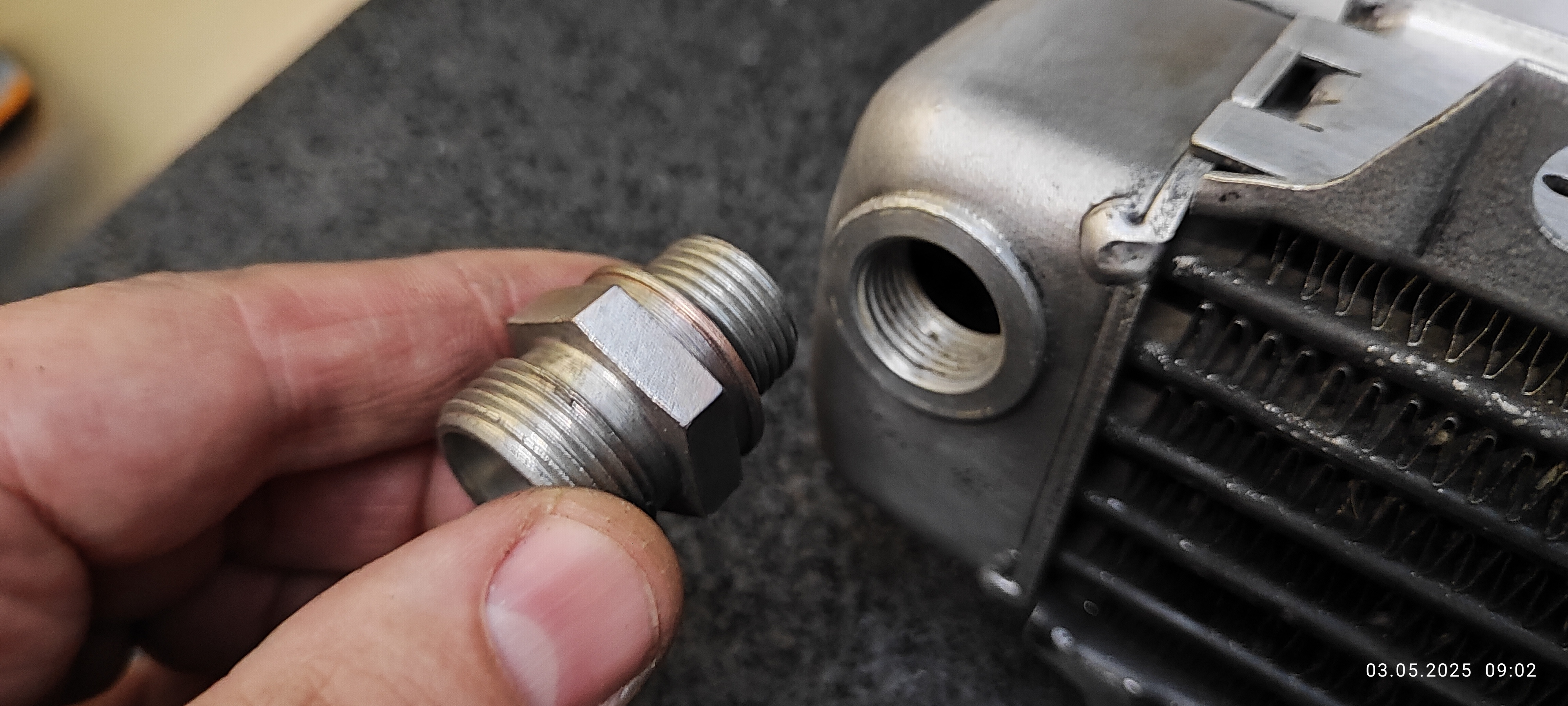 034117021B mit Adaptern ab Werk