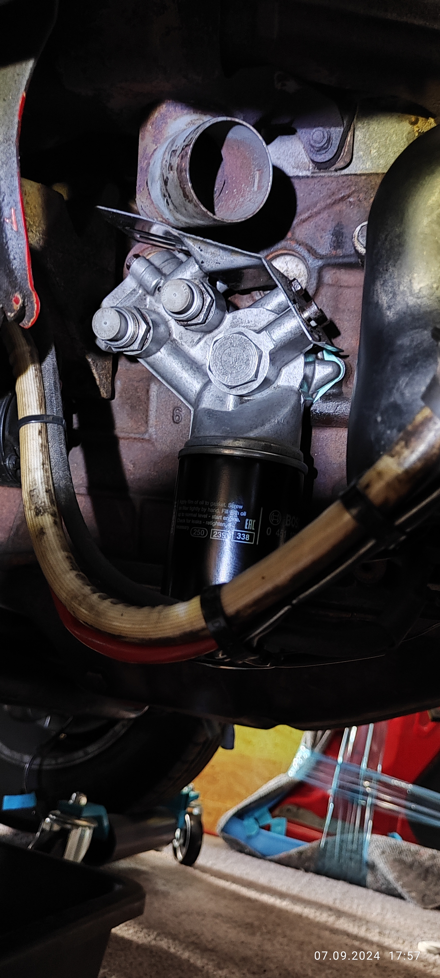 Ölfilterflansch 054115417