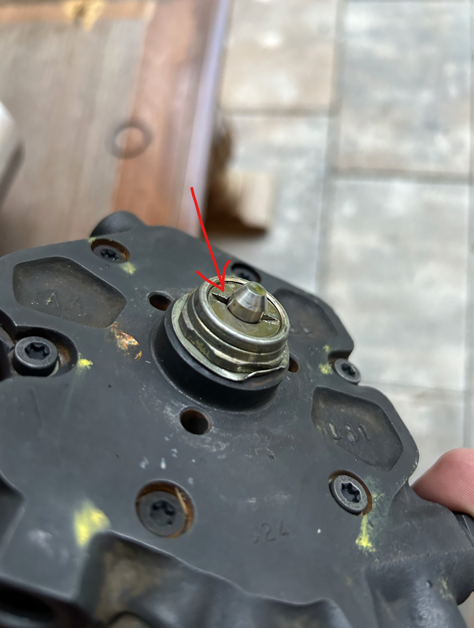 Mengenteiler Schlitzschraube.png